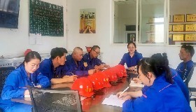 第四黨支部開展 “重溫黨章黨史，踐行初心使命”主題黨日活動(dòng)